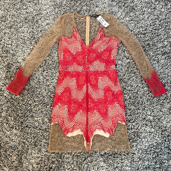 Mesh lace dress - Picture 1 of 13